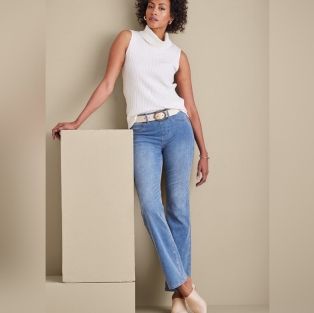 Soft Surroundings Pull On Flare Boot cut Jeans Women's Size Small Petite